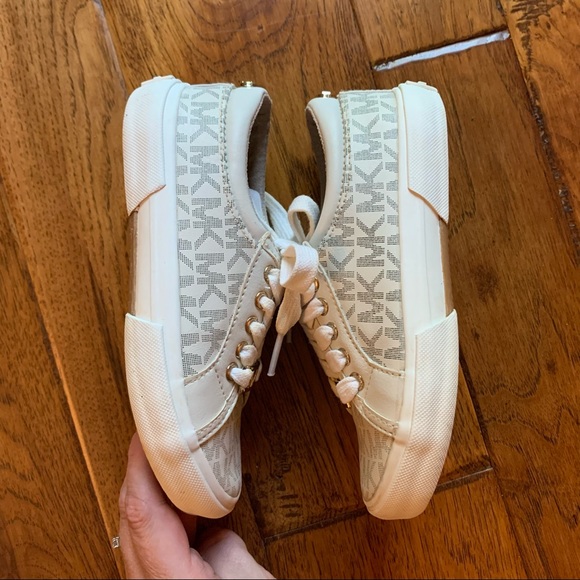 Michael Michael Kors | Ivory/White Sneakers | 11c - Picture 11 of 13